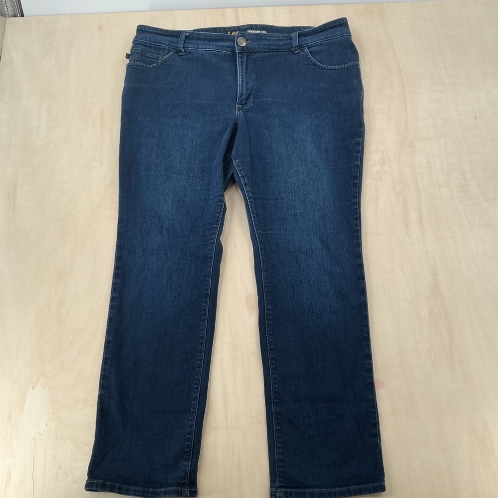 Lee Straight Leg Jeans Womens 18W Blue Dark Wash Perfect Fit Stretch Casual